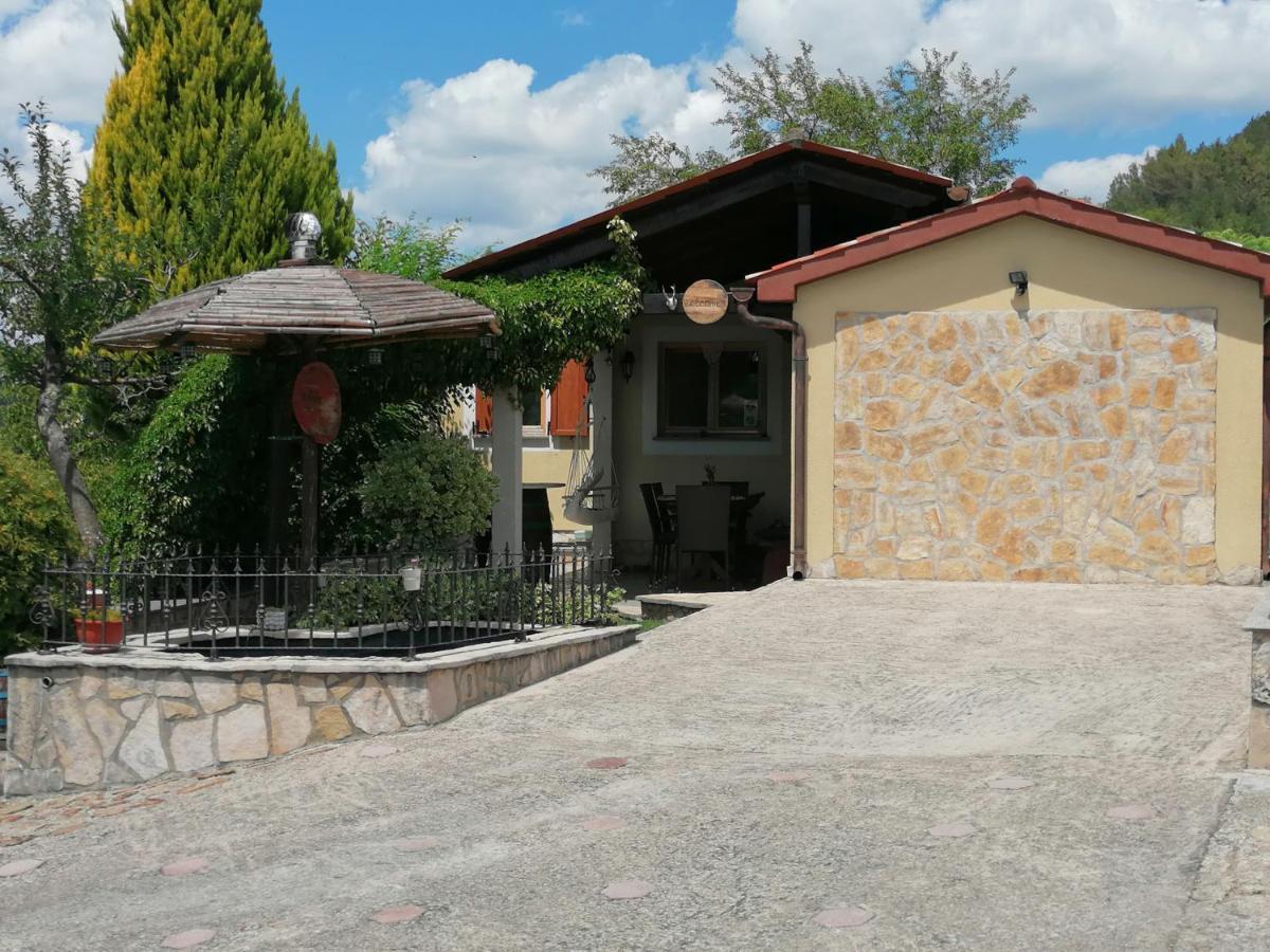 Holiday House Dol Cerovlje Bagian luar foto