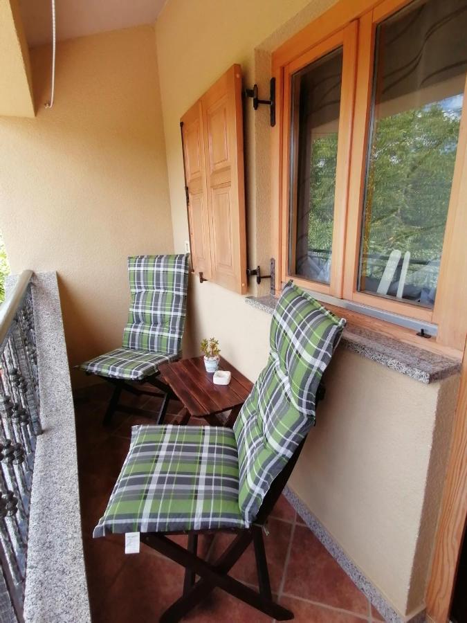 Holiday House Dol Cerovlje Bagian luar foto